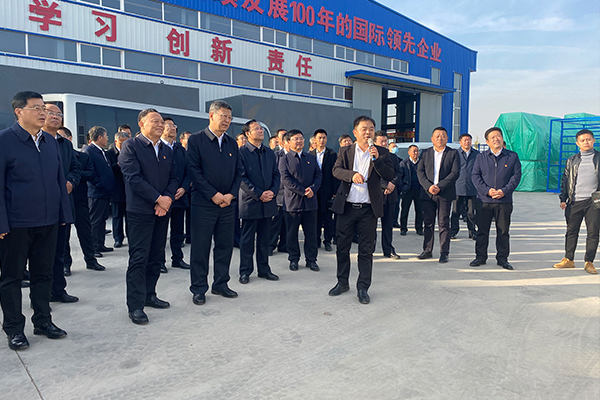 赤峰市党政考察团莅临6686体育进行参观考察